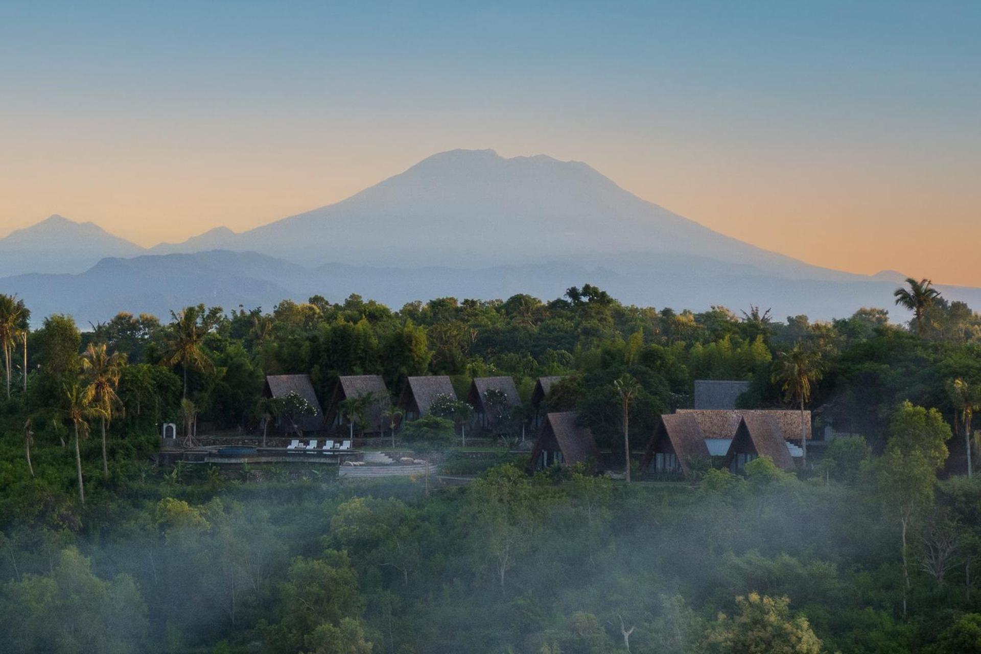 Batan Sabo & Co Hotel Toyapakeh ภายนอก รูปภาพ